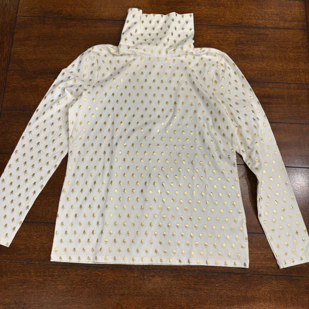 Talbots super soft turtleneck with trees